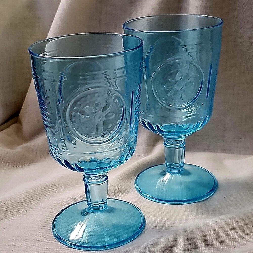 Pair Bormioli Rocco Light Blue Romantic Stemware Goblet Cocktail Glass 10.75 oz